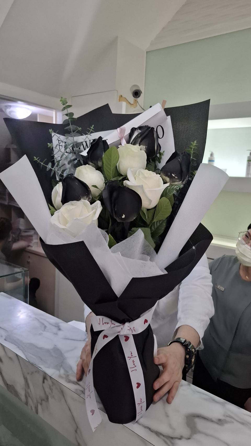 Roses bouquet - Together Through Day and Night