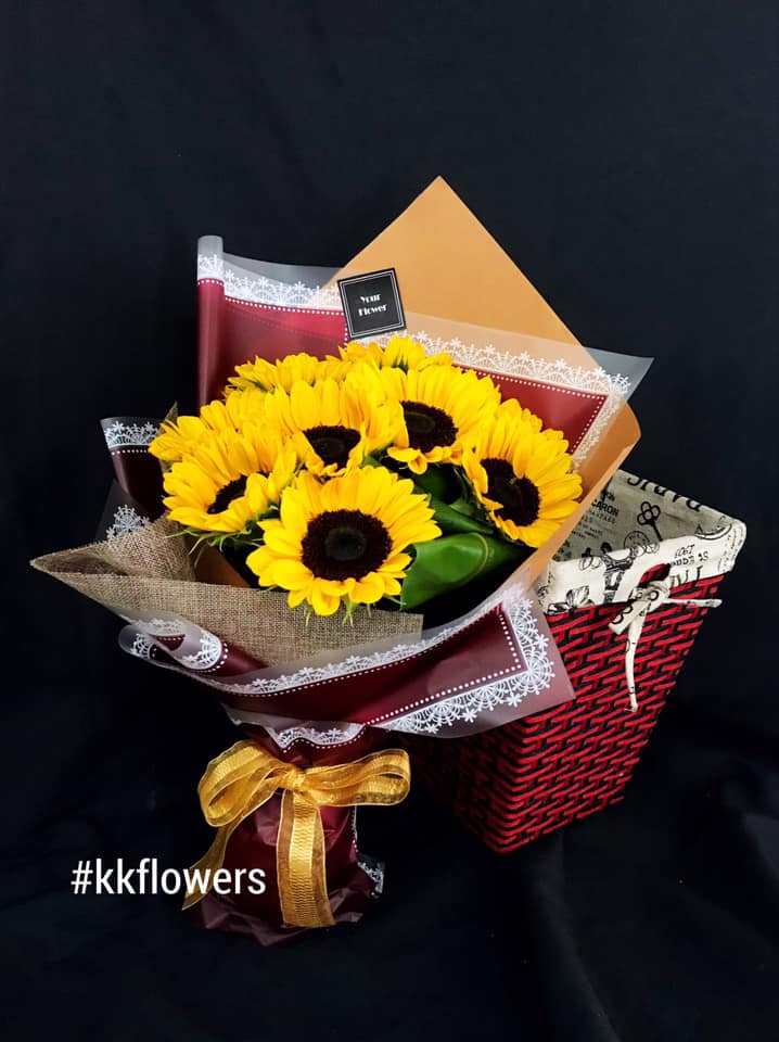 Sunflower Bouquet – Warm Sunshine Whisper