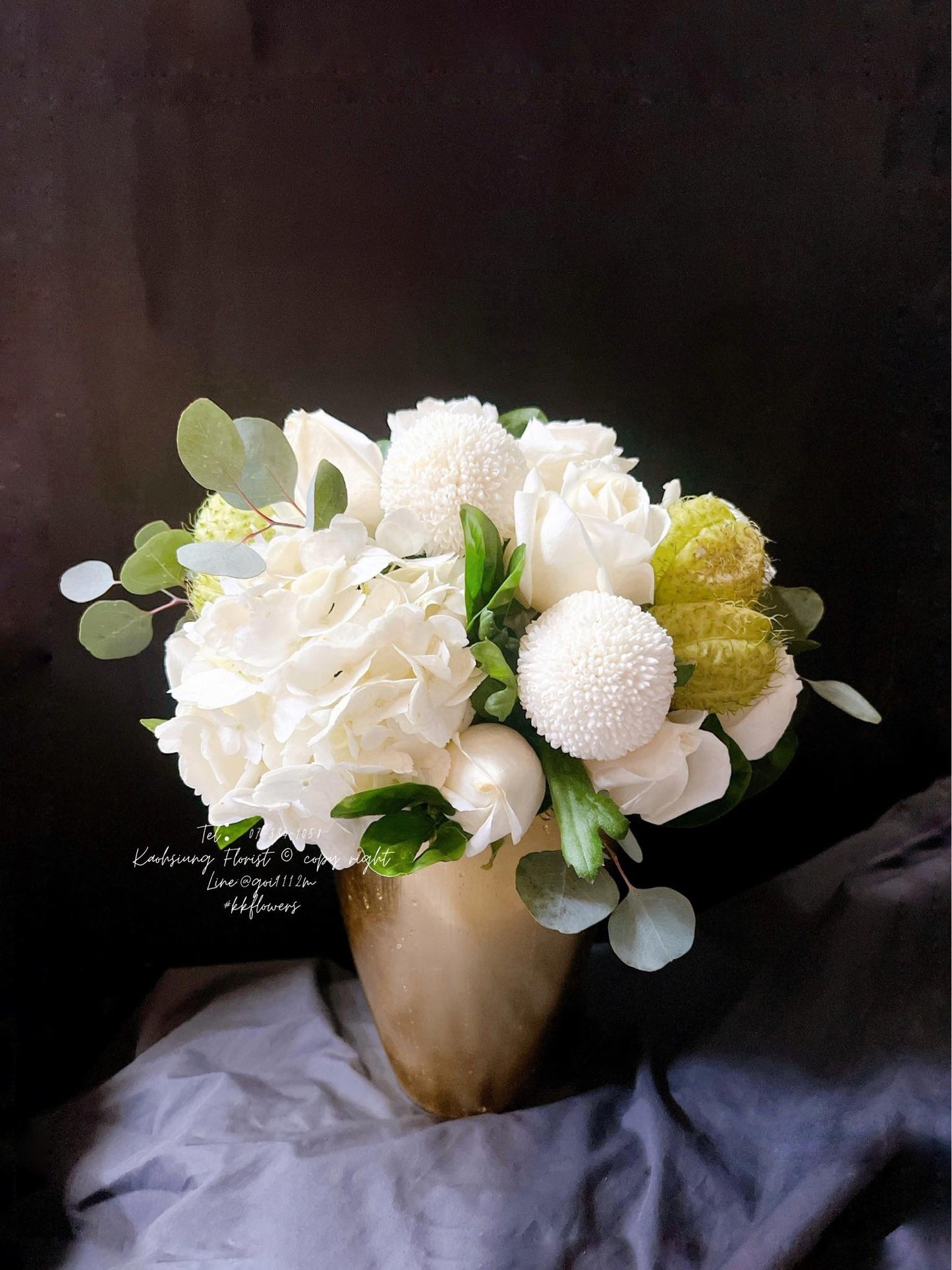 Flower Arrangement - Splendid Garden