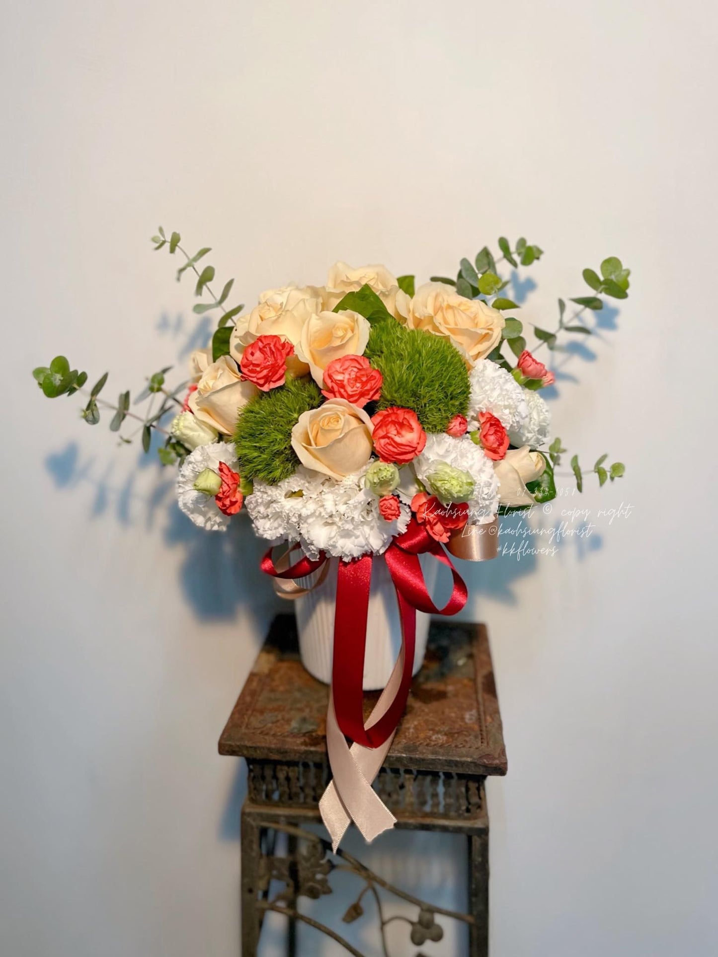 Flower Arrangement - Joy of Peach Champagne