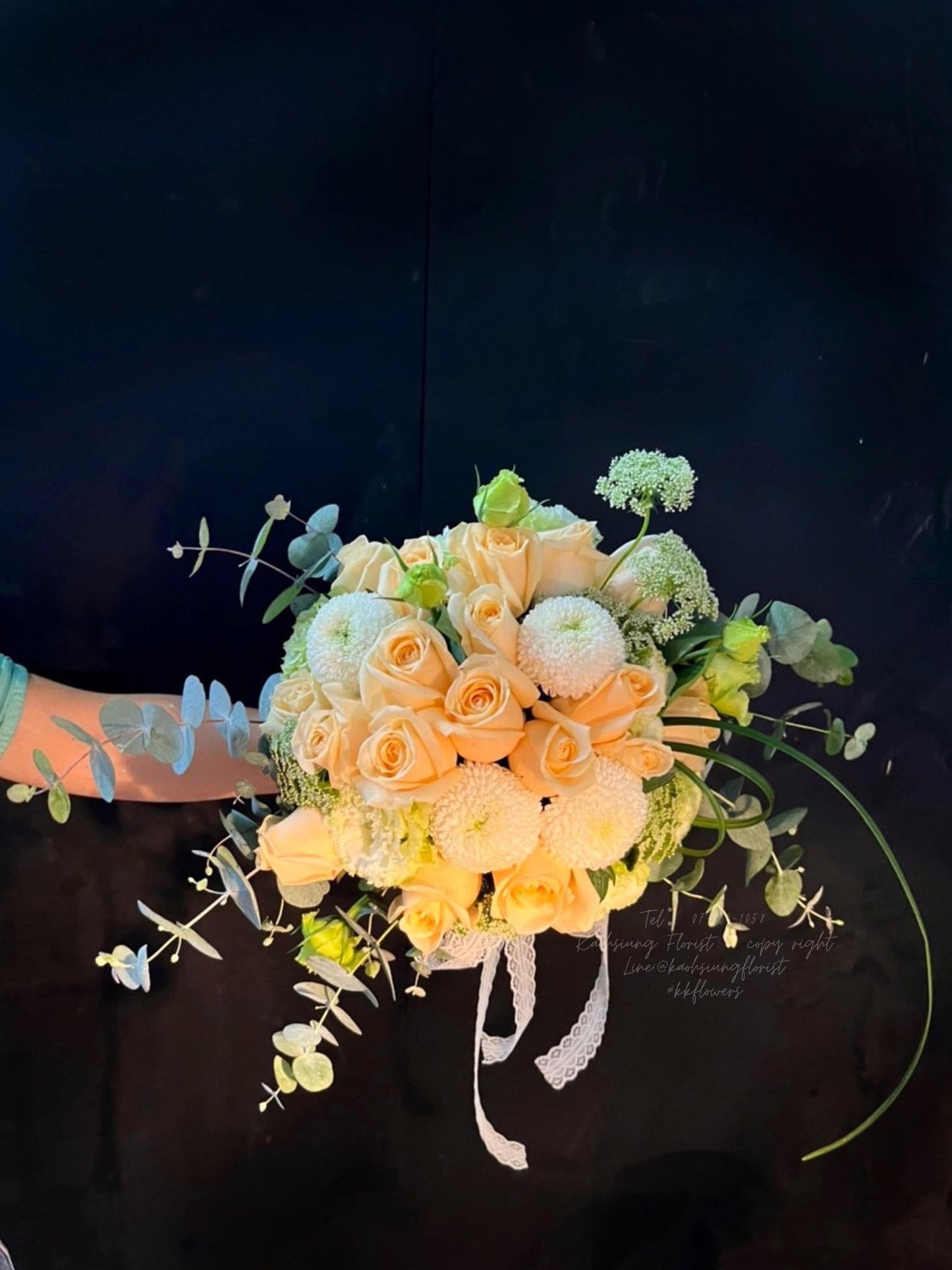 Bridal Bouquet – Champagne Vows
