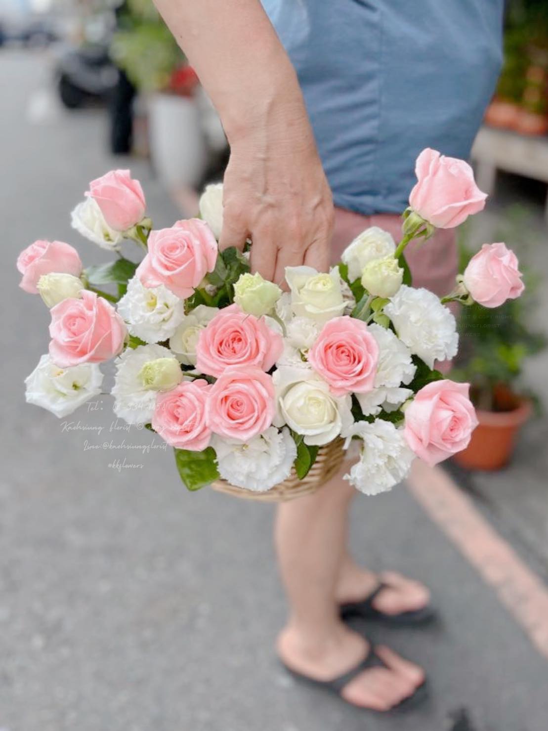 Flower Arrangement - Springtime Picnic