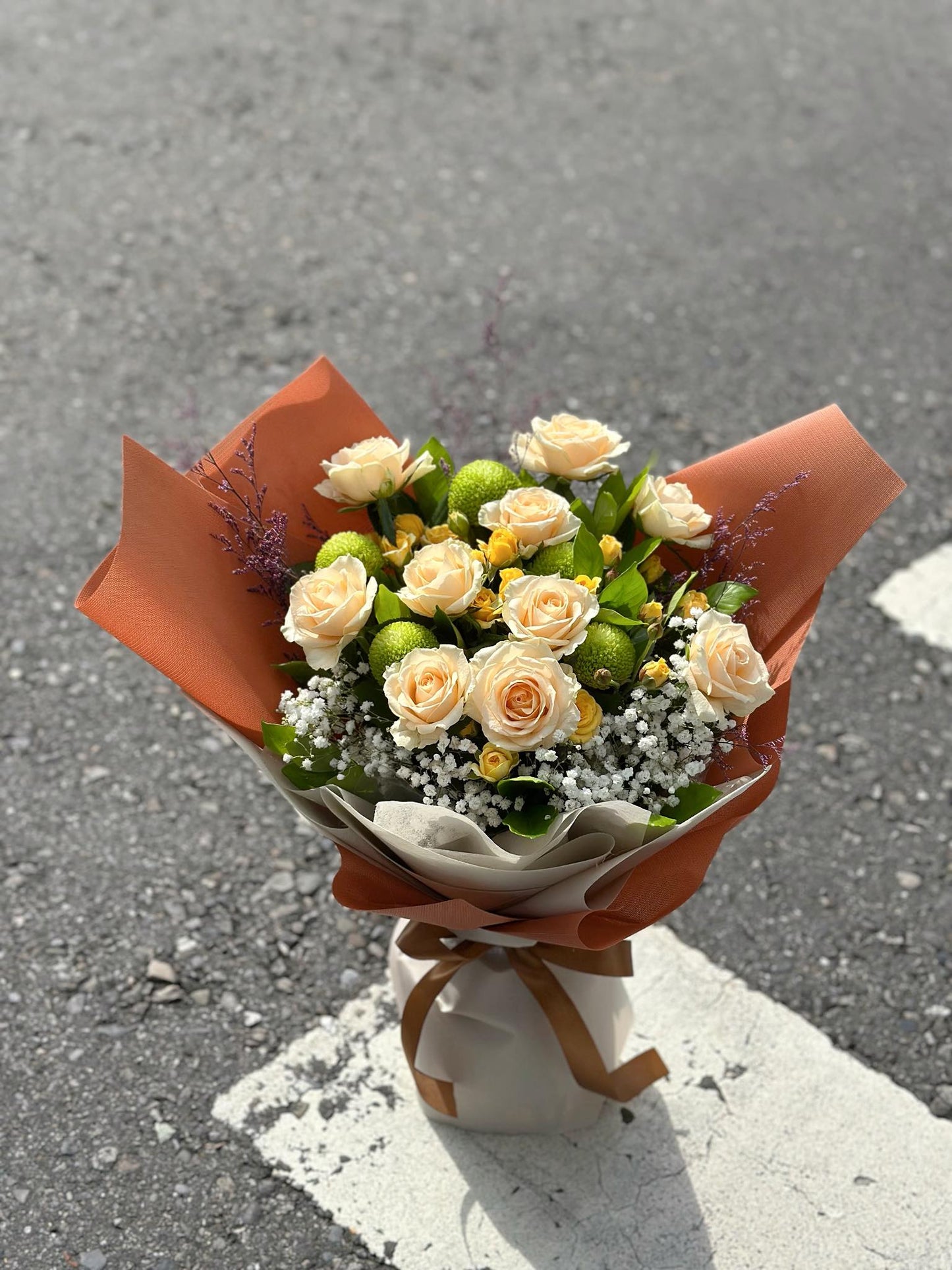 11 Roses - Forever in Champagne Hues