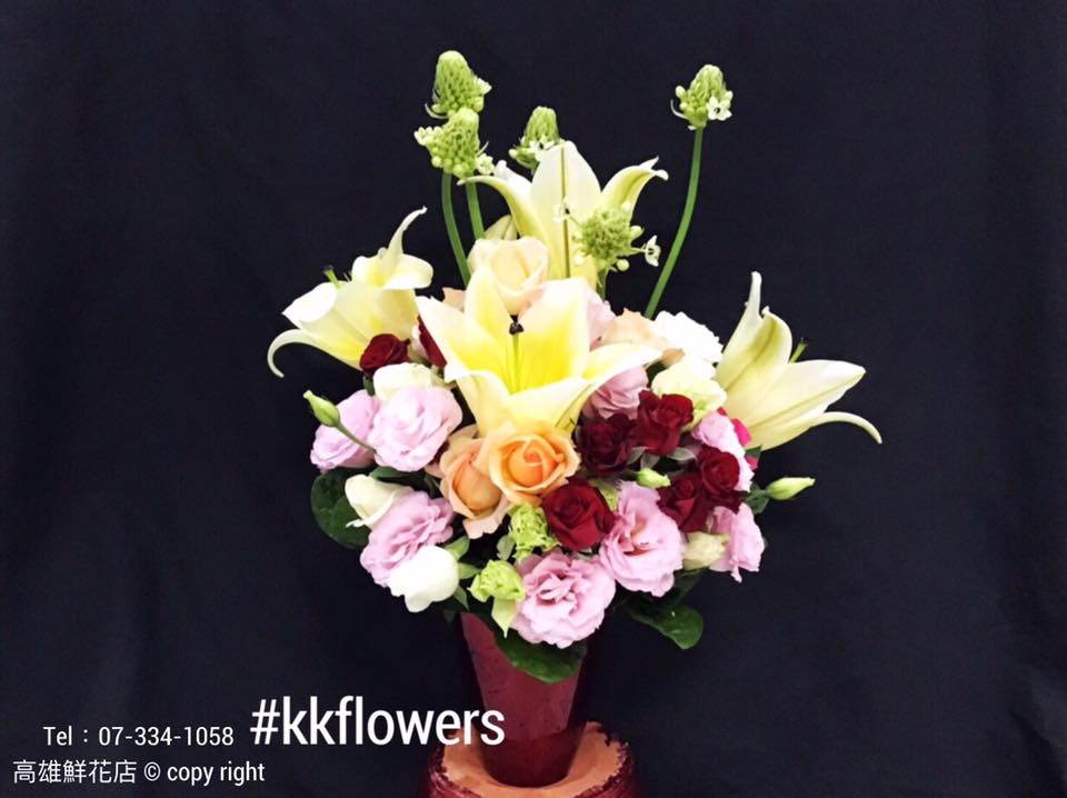 Flower Arrangement - Spring Breeze