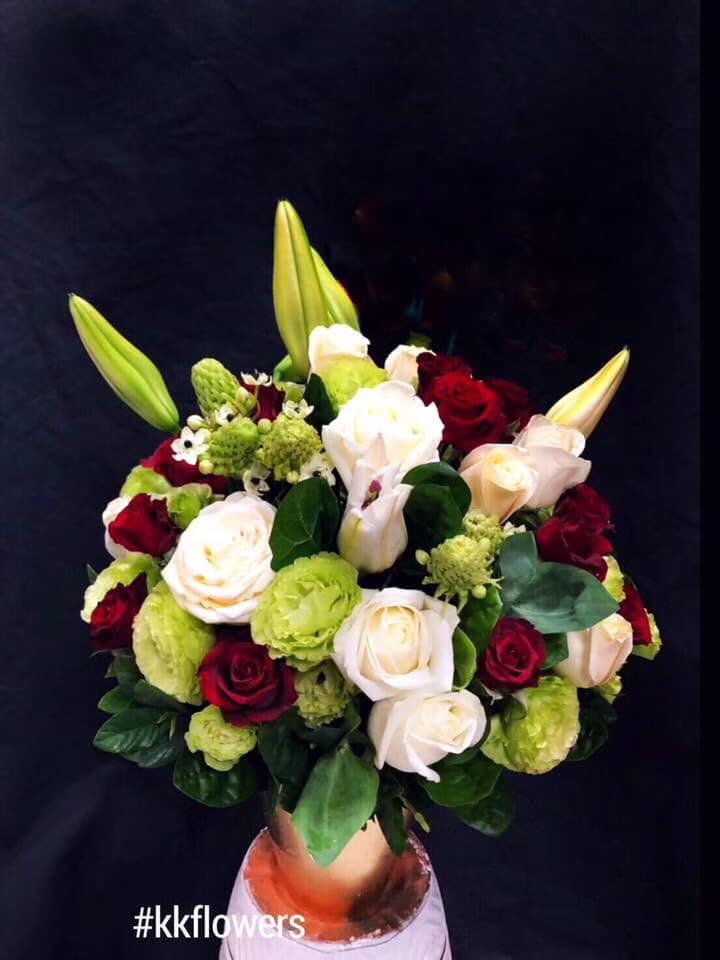 Flower Arrangement - Starlit Blossoms