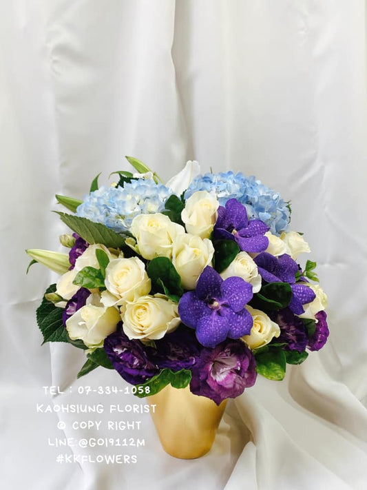 Flower Arrangement - Moonlit Flowers