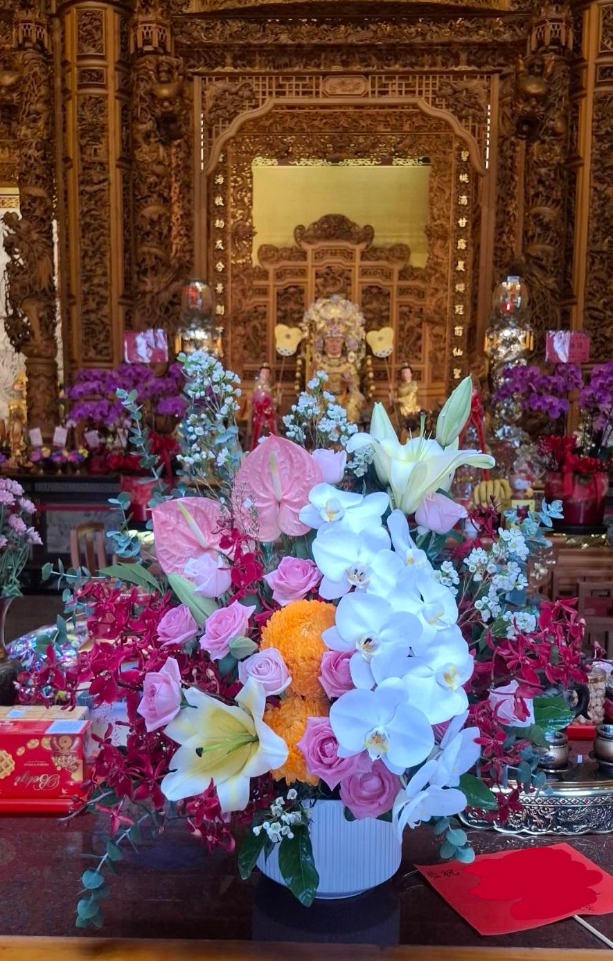 Floral Arrangement – Blooming with Blessings & Wisdom