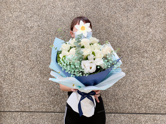 Roses bouquet - Snow Whisper