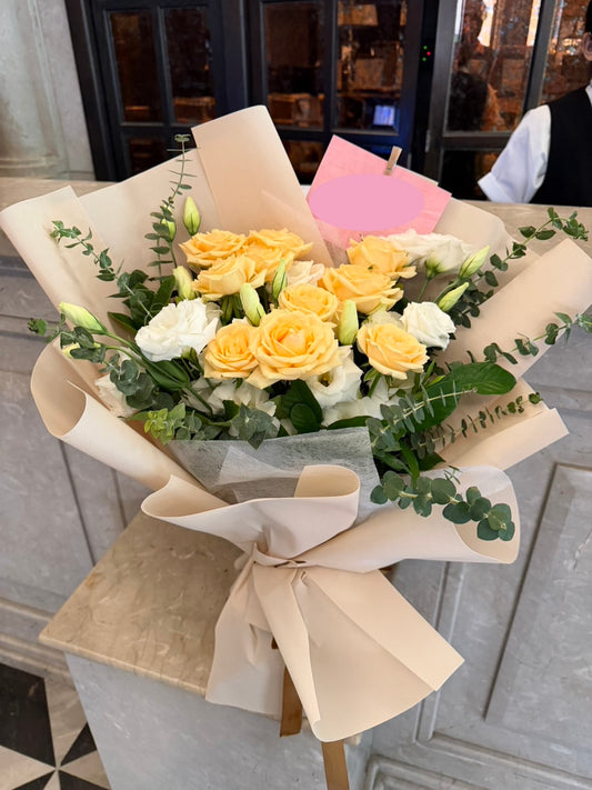 Roses bouquet - Soft Sunset Glow