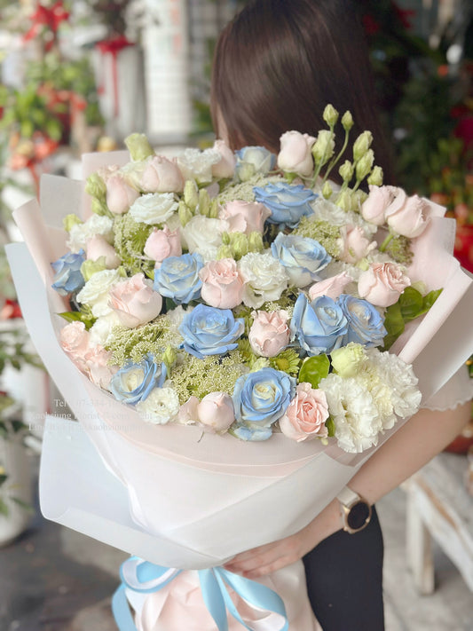 Roses bouquet - Serenade in the Blue Sky