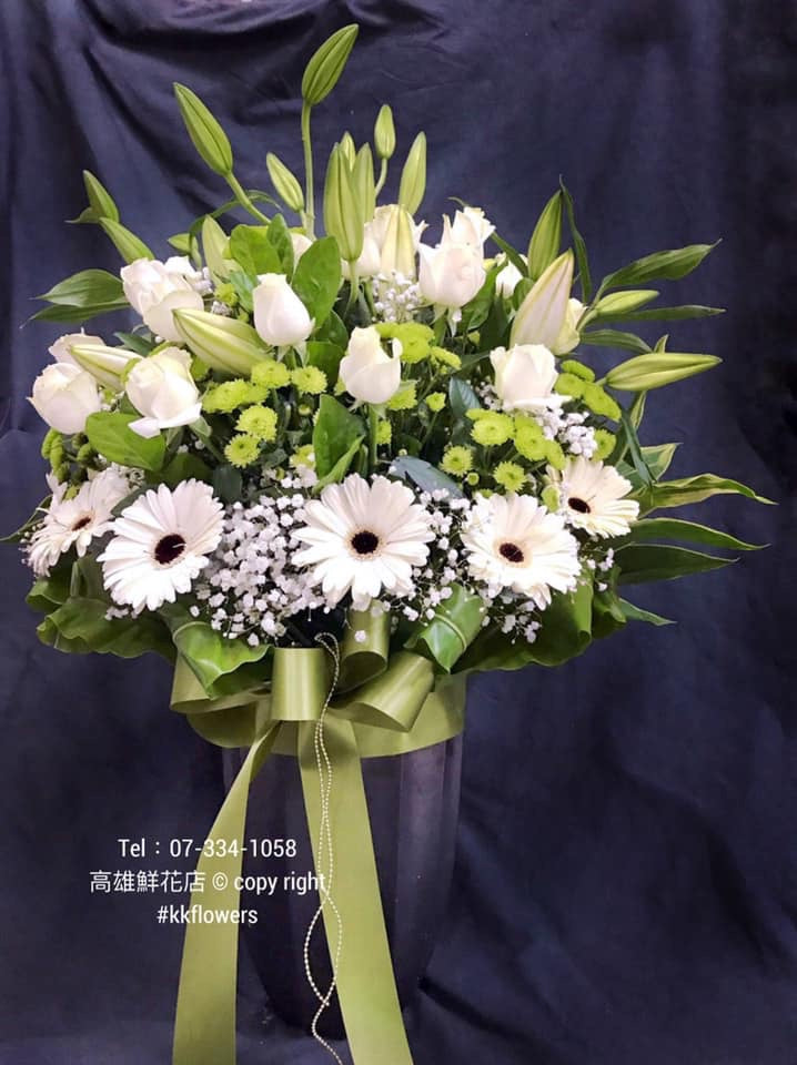 Flower Arrangement – Purity and Sincerity