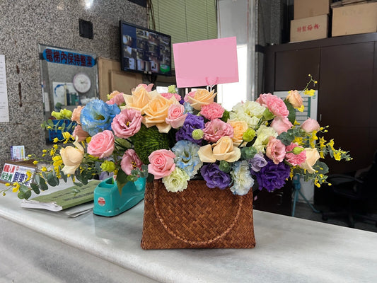 Flower Arrangement - Dance of Light