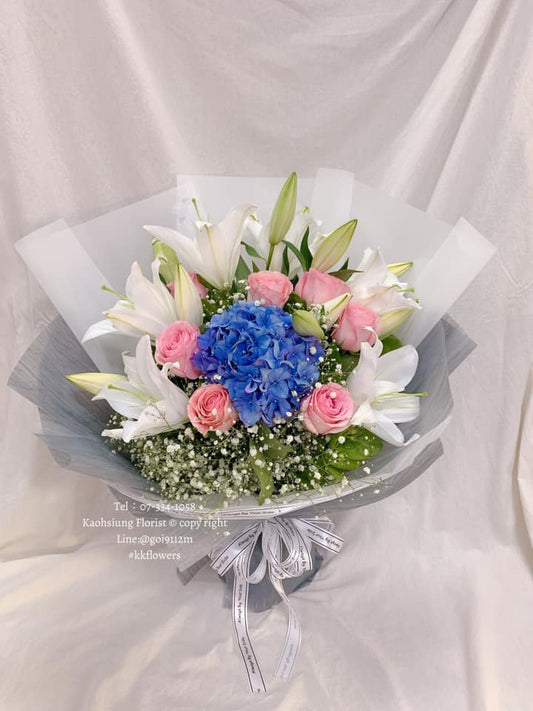 Lily bouquet - Ocean Kiss