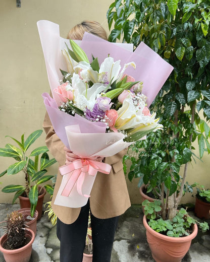 百合花束 - 棉花糖夢