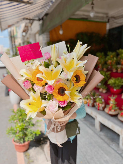 Lily Bouquet – Dance of Morning Light