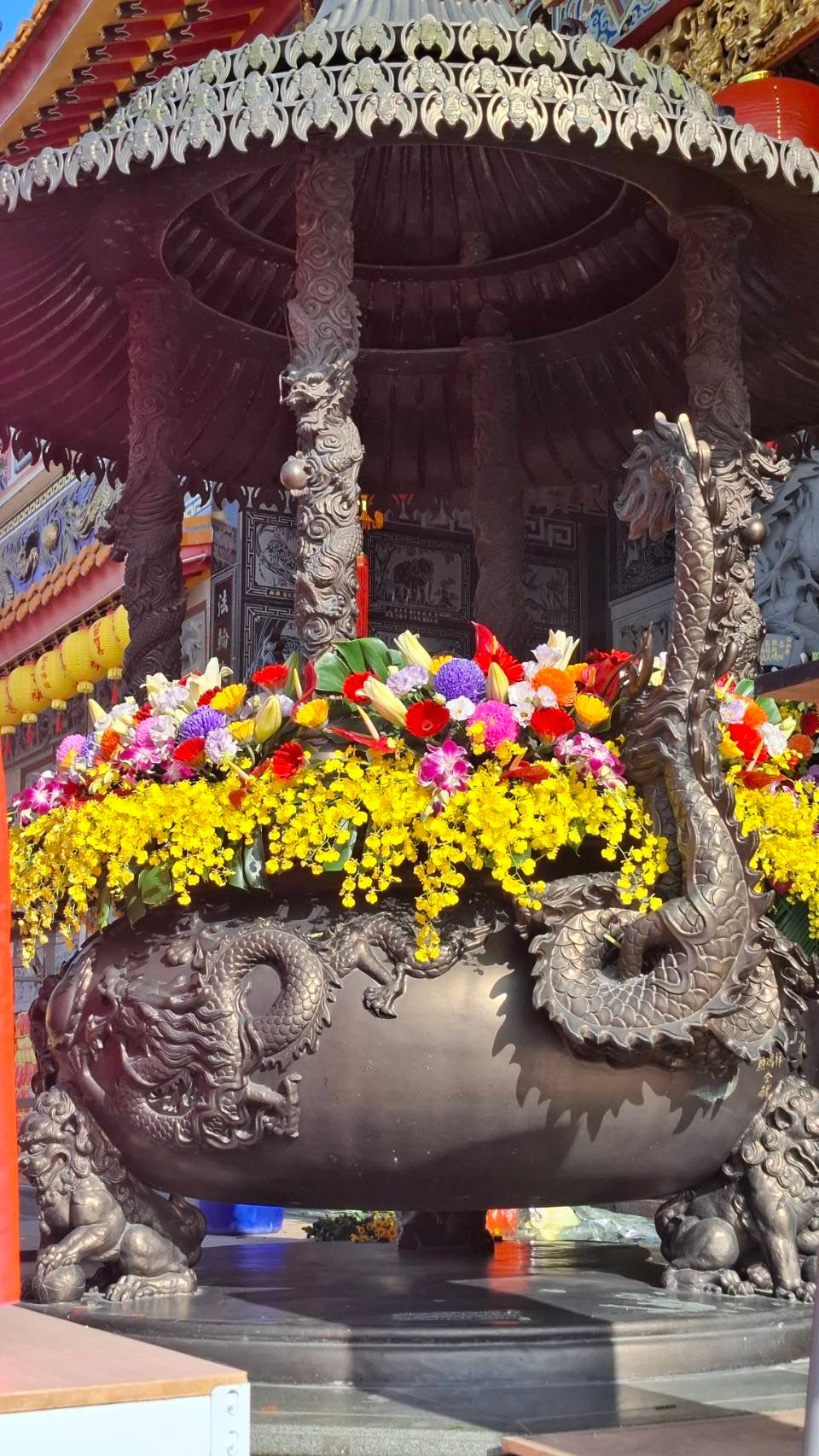 客製化花禮訂購 - 南化紫竹寺法會龍柱/金爐/盆花