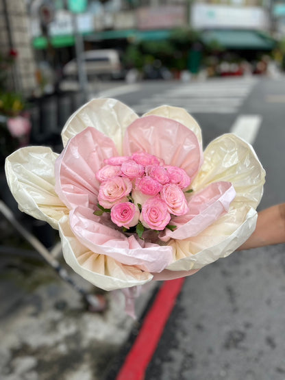 11朵玫瑰 - 大花瓣花束