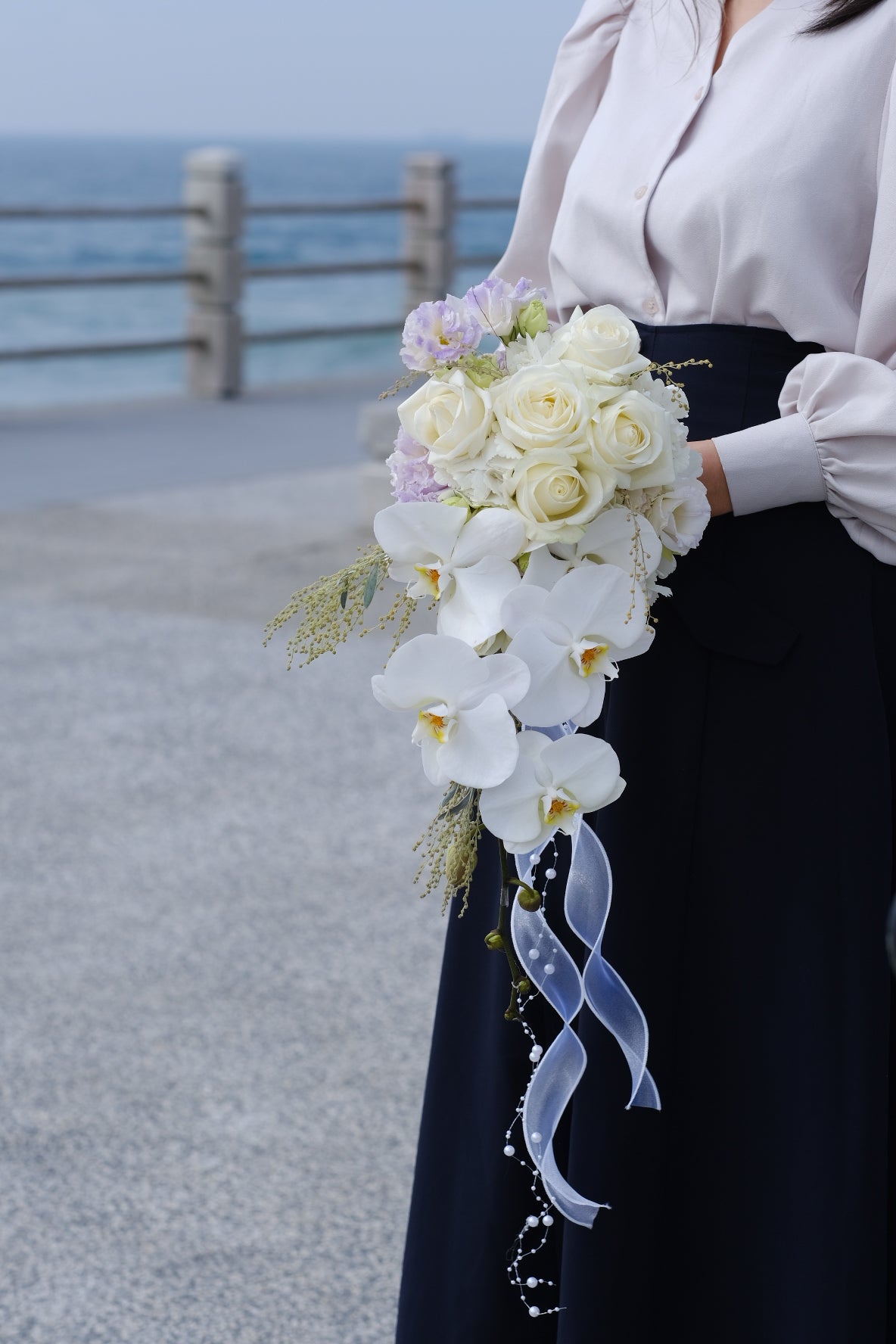 Bridal Bouquet – White Cascade Phalaenopsis Orchids Bridal Bouquet 