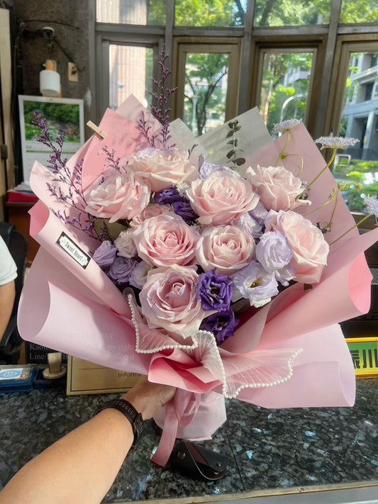 玫瑰花束 - 紫色夢境