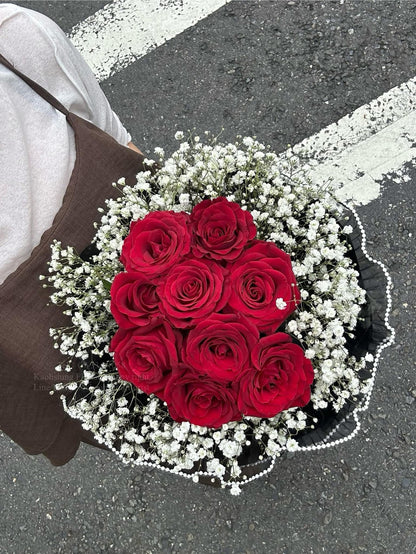 Roses bouquet - Veiled Whispers