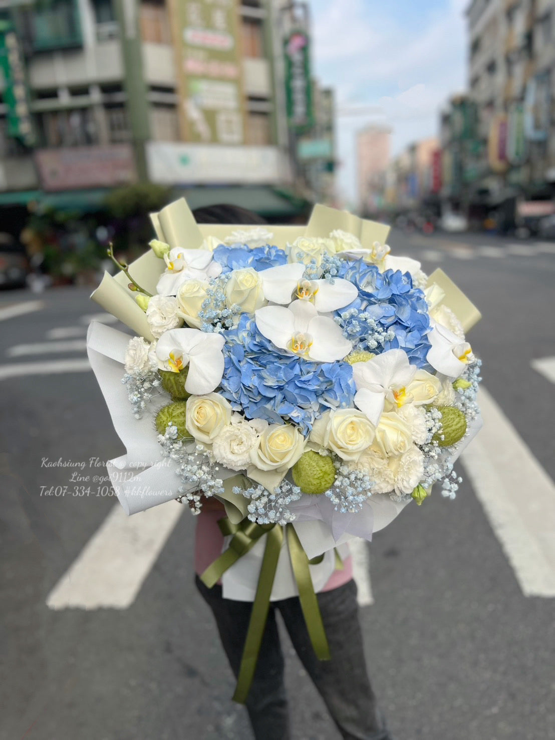 Orchid Bouquet — A Quiet Orchid