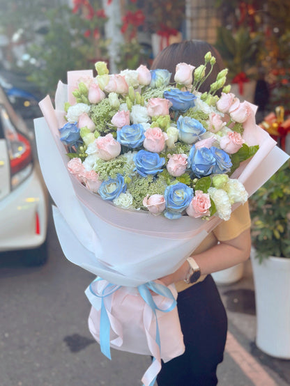 Roses bouquet - Serenade in the Blue Sky
