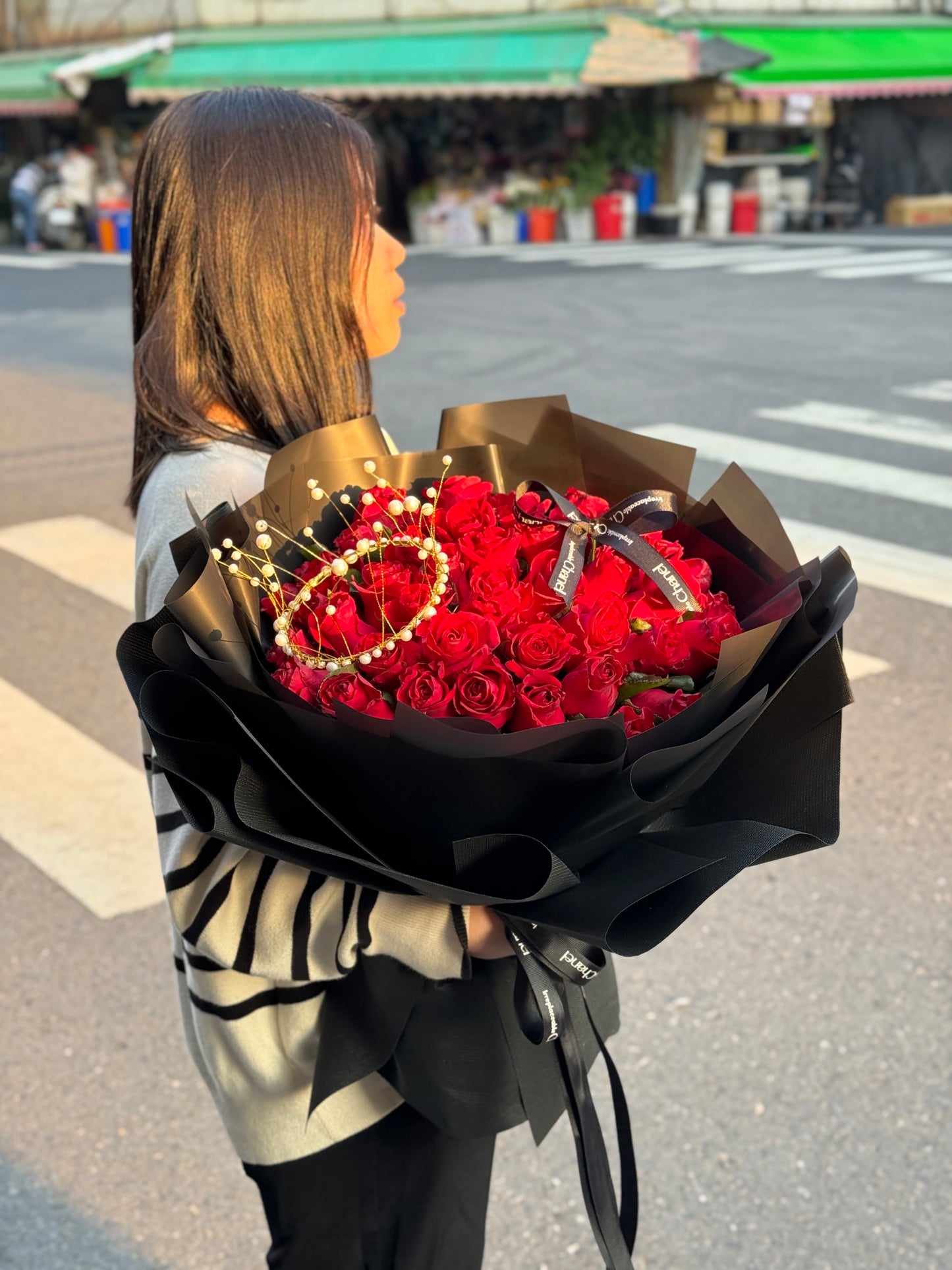 50 Roses bouquet - Perfectly Us