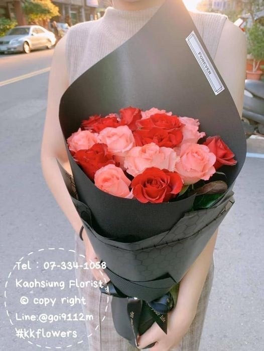 20朵玫瑰 - 紅粉甜筒