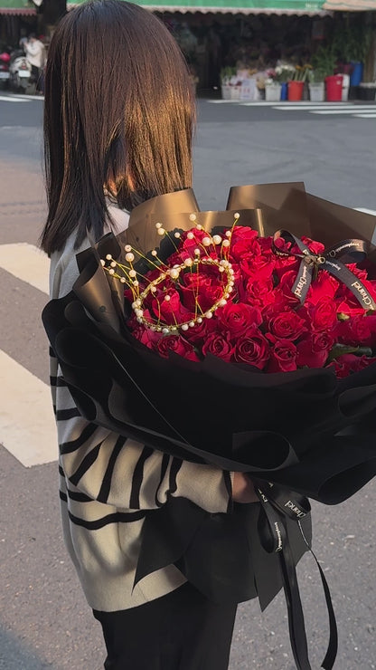 50 Roses bouquet - Perfectly Us